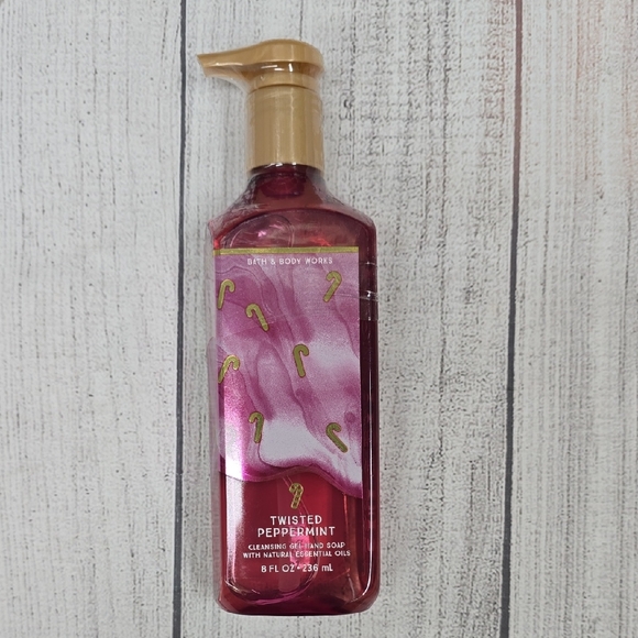 Bath & Body Works Other - Bath & Body Works Pink and Gold Hand Soap